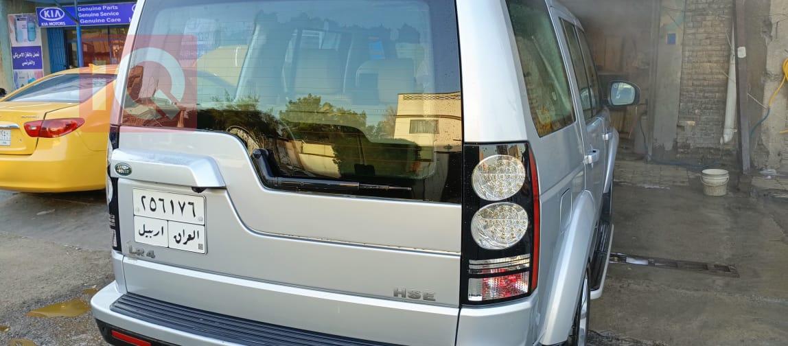 لاند روفر LR4